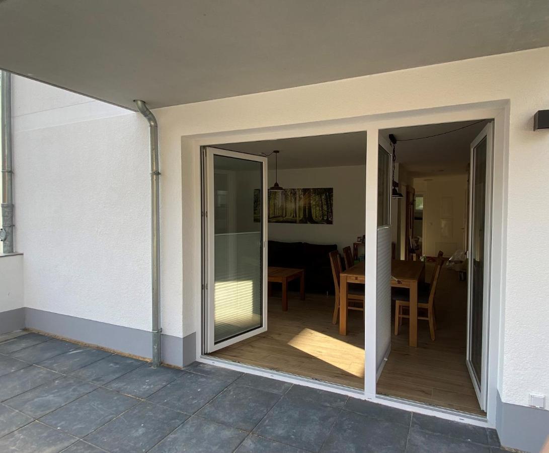 Kloenhuesing Apartment Altefähr Exterior foto